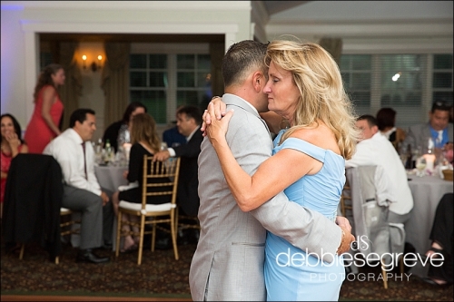 Debbie Segreve Photography Publick House Wedding Photographer_0701.jpg
